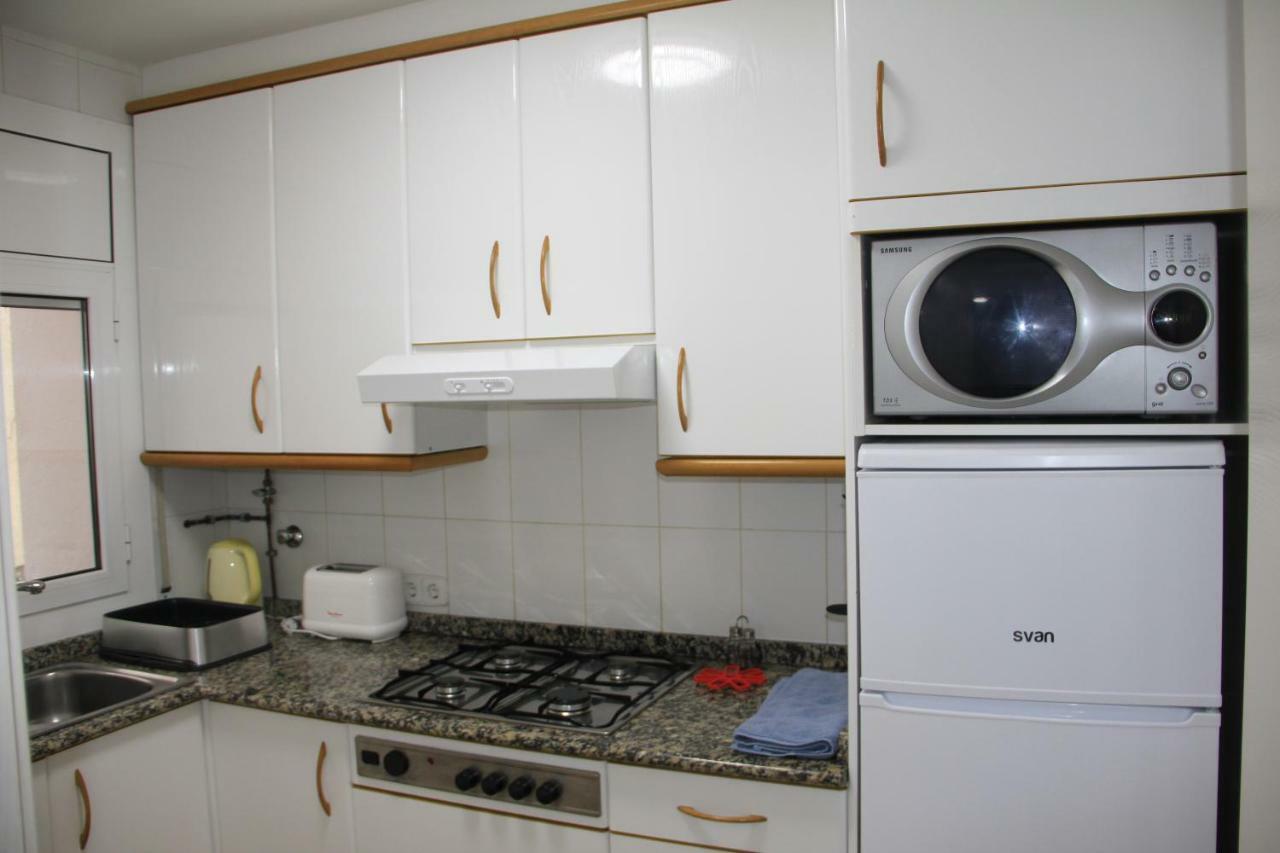 Apartamento La Vela Blanca Rosas Exterior foto